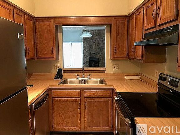 2nd image of 1953 Oak Water Dr #1953
