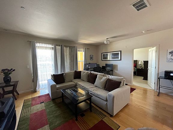 3rd image of 1445 Fruitdale Ave Unit 205