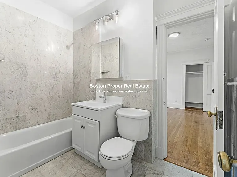 134 Pleasant St #2 — Photo 6