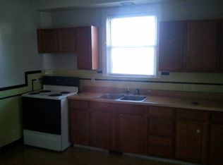 1801 Cranston St, Cranston, RI 02920