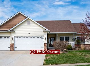 112 W Scott St, Eldridge, IA