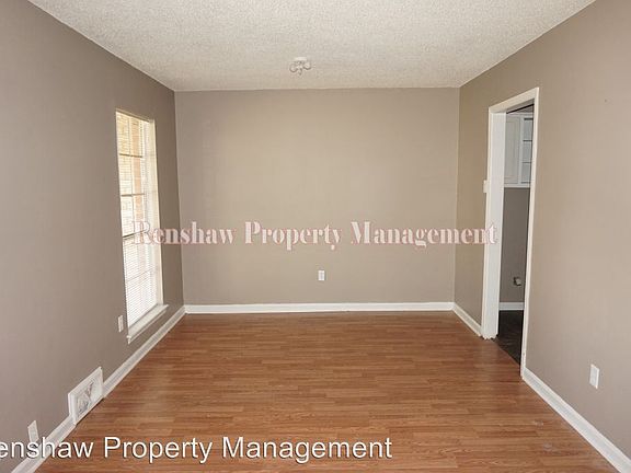 3rd image of 3876 Jasmine Dr