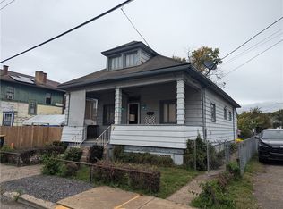 210 Sarah St, Mc Kees Rocks, PA 15136