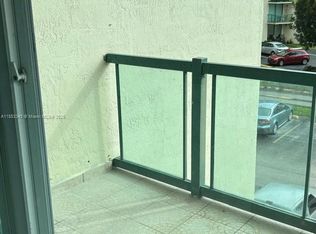 2055 SW 122nd Ave APT 329, Miami, FL 33175