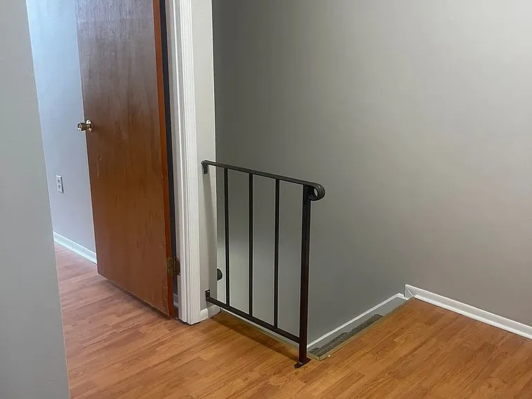 207 Channing Dr — Photo 16