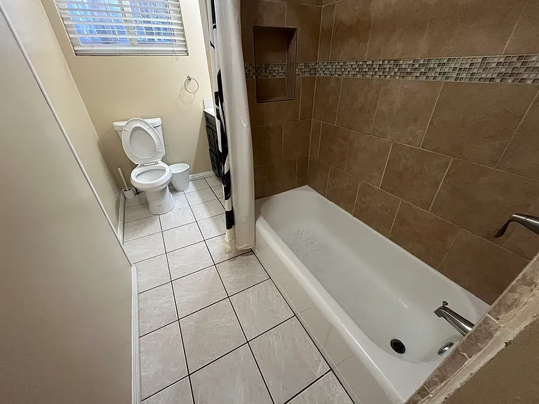 5438 Mary Lane Dr — Photo 12