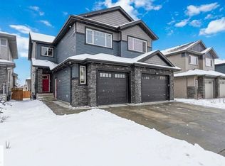 2172 52nd St SW, Edmonton, AB T6X2Z9