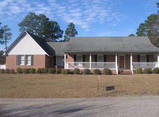 6474 Gaddis Dr, Fayetteville, NC 28306