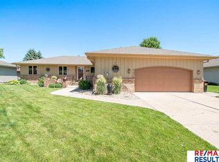 2530 E 20th St, Fremont, NE 68025