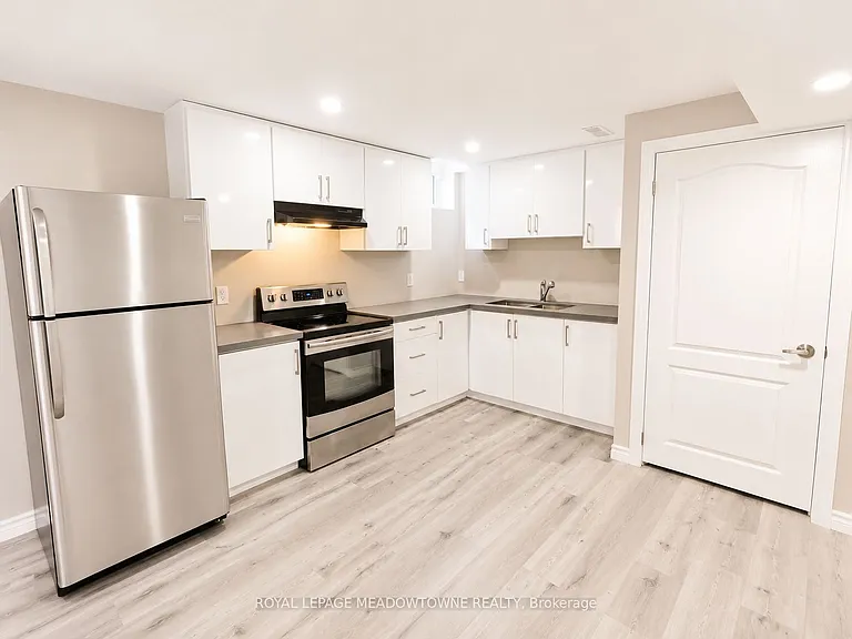 1600 Stevenson St #BASEMENT — Photo 6