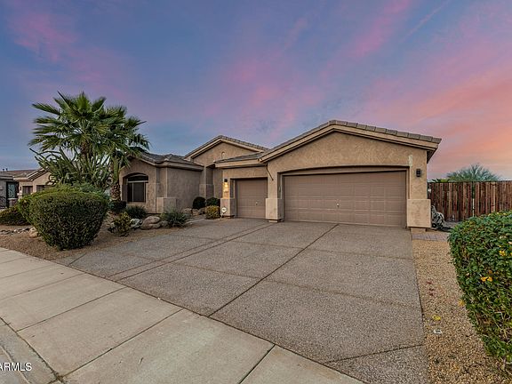 3rd image of 13318 W CORONADO Road