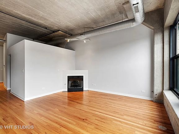 5th image of 1110 W 15th St #Gu119