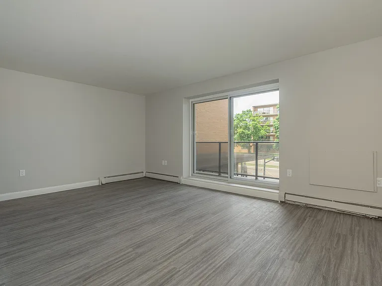 875 Colborne Rd — Photo 14