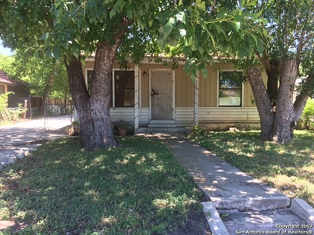 1st image of 730 SW 38th St