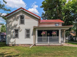 210 N Mountain St, Lagrange, IN 46761