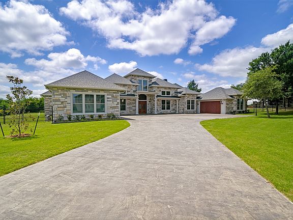 4th image of 1020 Kingsbridge Ln