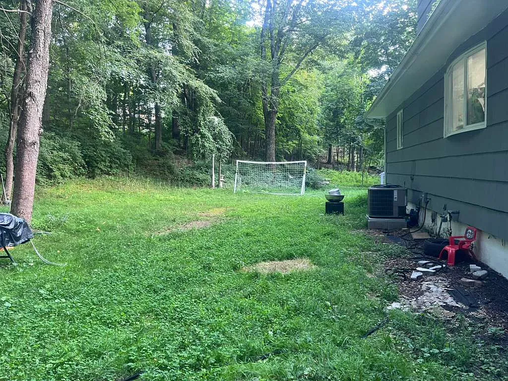 7 bed, $4,700 — Photo 2