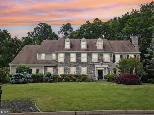 10 Callery Way, Malvern, PA 19355