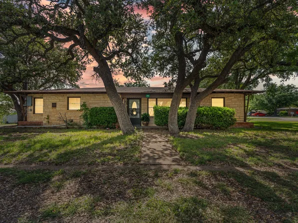 378 Tom Sawyer St, Evant, TX 76525