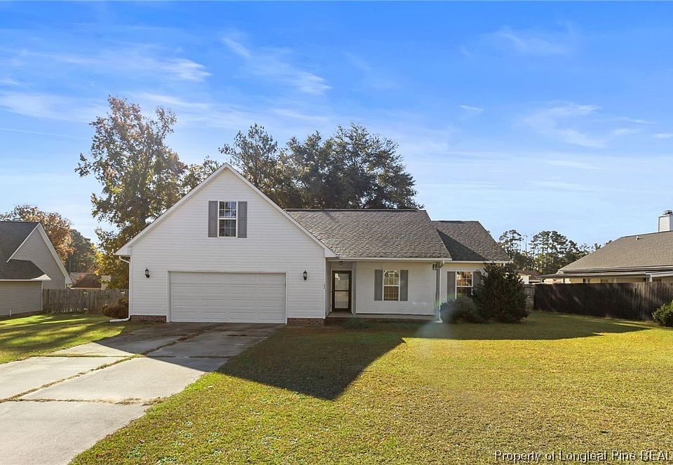 1st image of 104 Arrowwood Ct