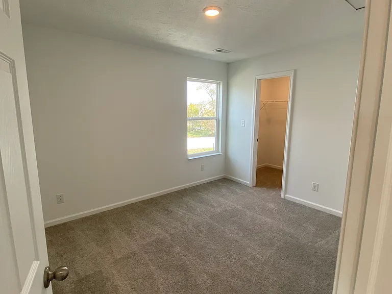 4289 Ashworth Ln — Photo 24