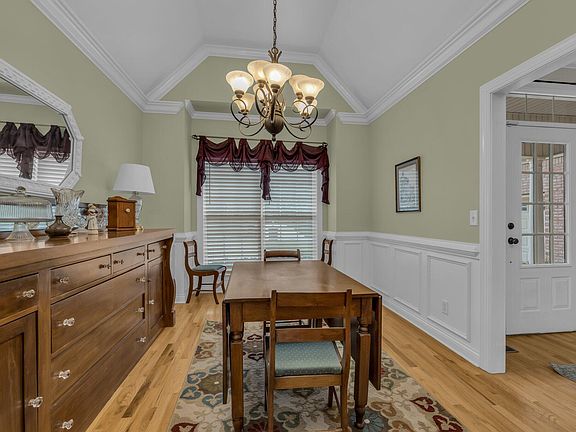5th image of 7165 Goldenrod Ct
