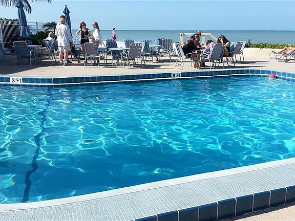 3rd image of 1065 Gulf Shore Blvd N APT 115