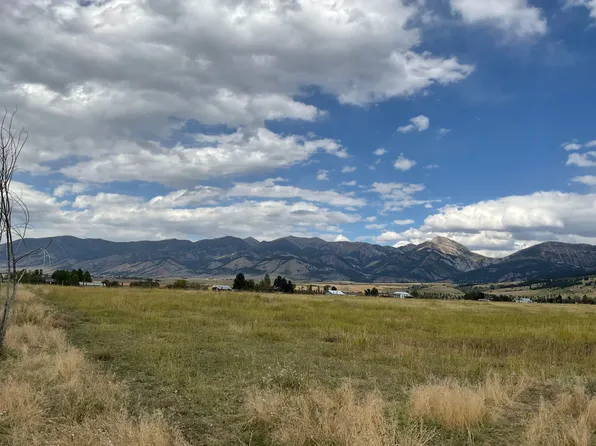 Foster Ln, Belgrade, MT 59714