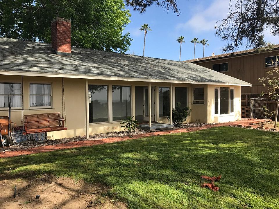 large windows give you amazing ocean views