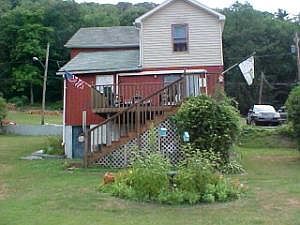 2nd image of 332 Chestnut St