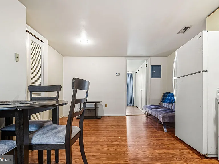 788 S 2nd St #3 — Photo 6