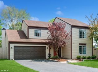 303 Court Of Elm, Vernon Hills, IL