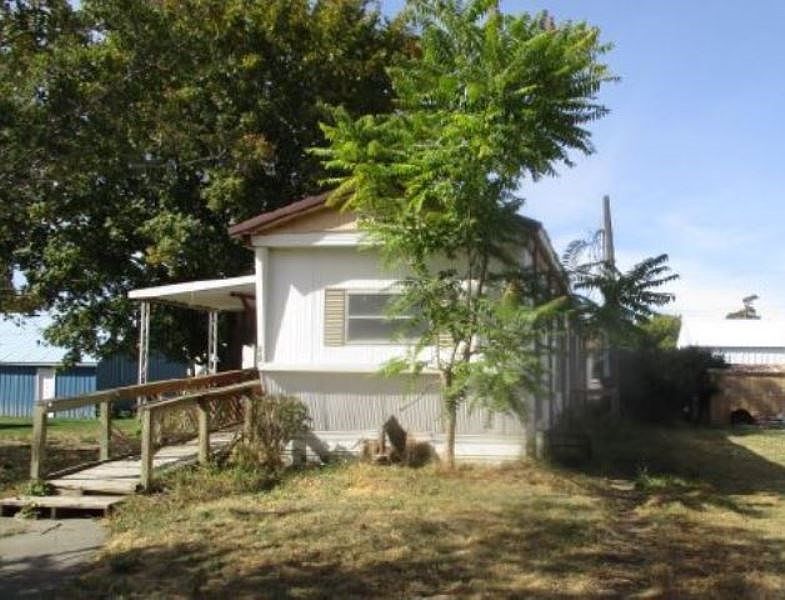 1st image of 6 S Jennings Ave