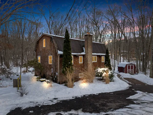 94 Whalehead Road, Ledyard, CT 06335