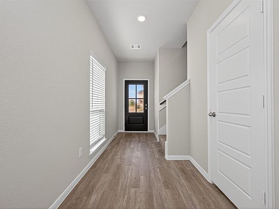 3rd image of 24715 Lago Bay Ln