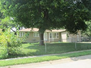 6318 N 45th St, Omaha, NE 68104