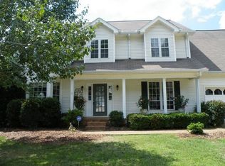 713 Creek Dr, Chattanooga, TN 37415
