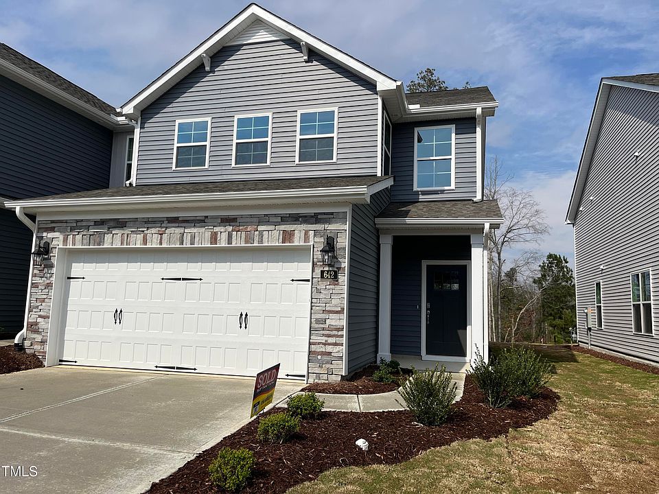 1st image of 642 Andrade Dr