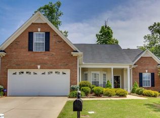 9 Santee Ct, Simpsonville, SC 29680