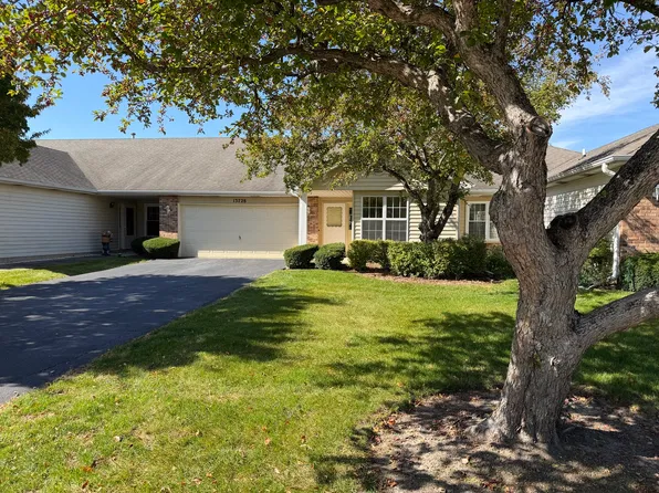 13728 S Magnolia Dr, Plainfield, IL 60544