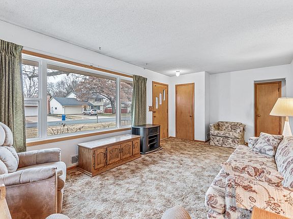 5th image of 6560 Stinson Blvd NE