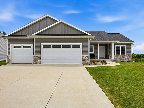 2nd image of 425 Dutch Dr