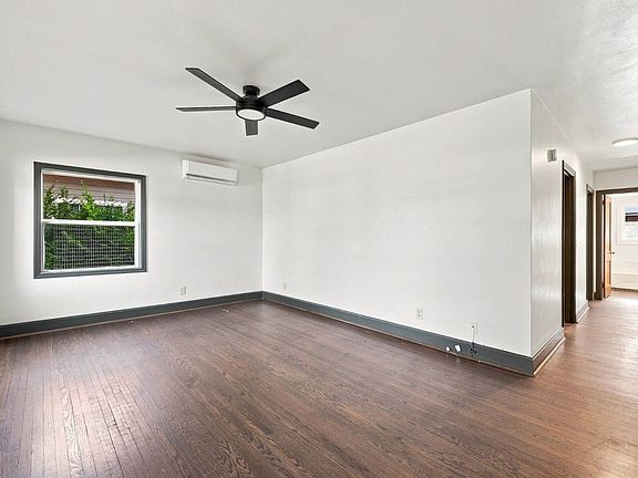 5th image of 3824 Redding Rd