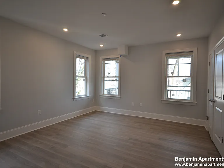 100 Brooks St #2 — Photo 13