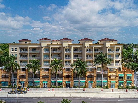 4th image of 1188 N Tamiami Trl Unit 603