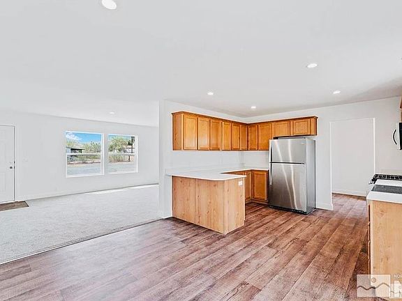 2nd image of 399 Gazzigli Ln