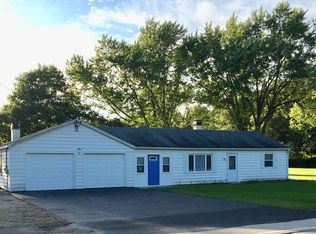 6913 Huntley Rd, Crystal Lake, IL 60014