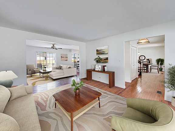 4th image of 100 Kenilworth Ave