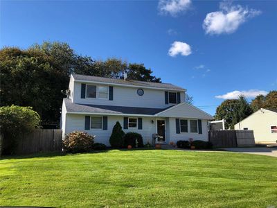 2810 Connecticut Ave, Medford, NY, 11763