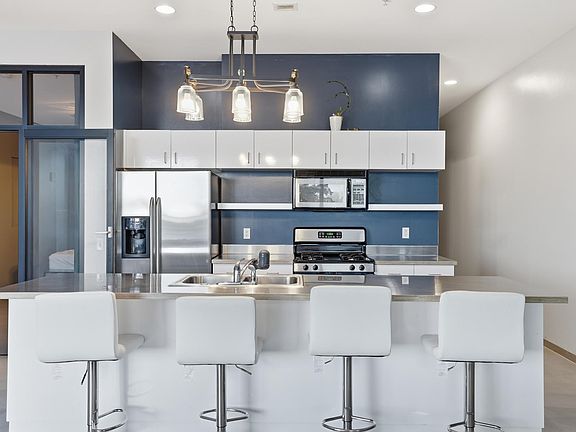 3rd image of 5601 Smetana Dr Unit 217